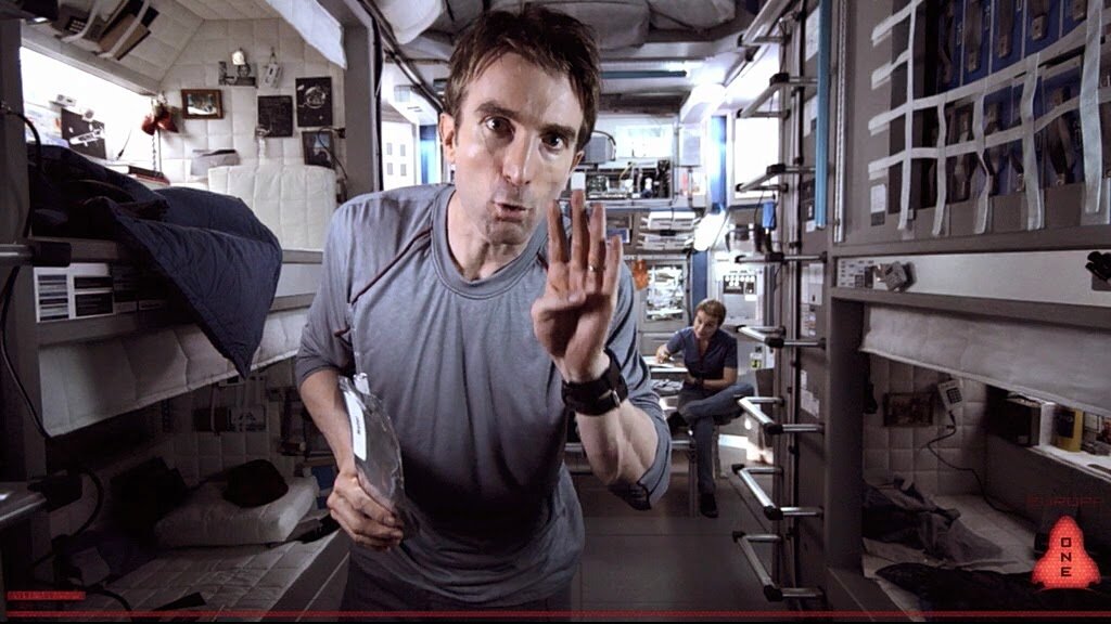 Кадр из фильма "Европа", рейтинг КиноПоиск 6.4, рейтинг imdb 6.4.