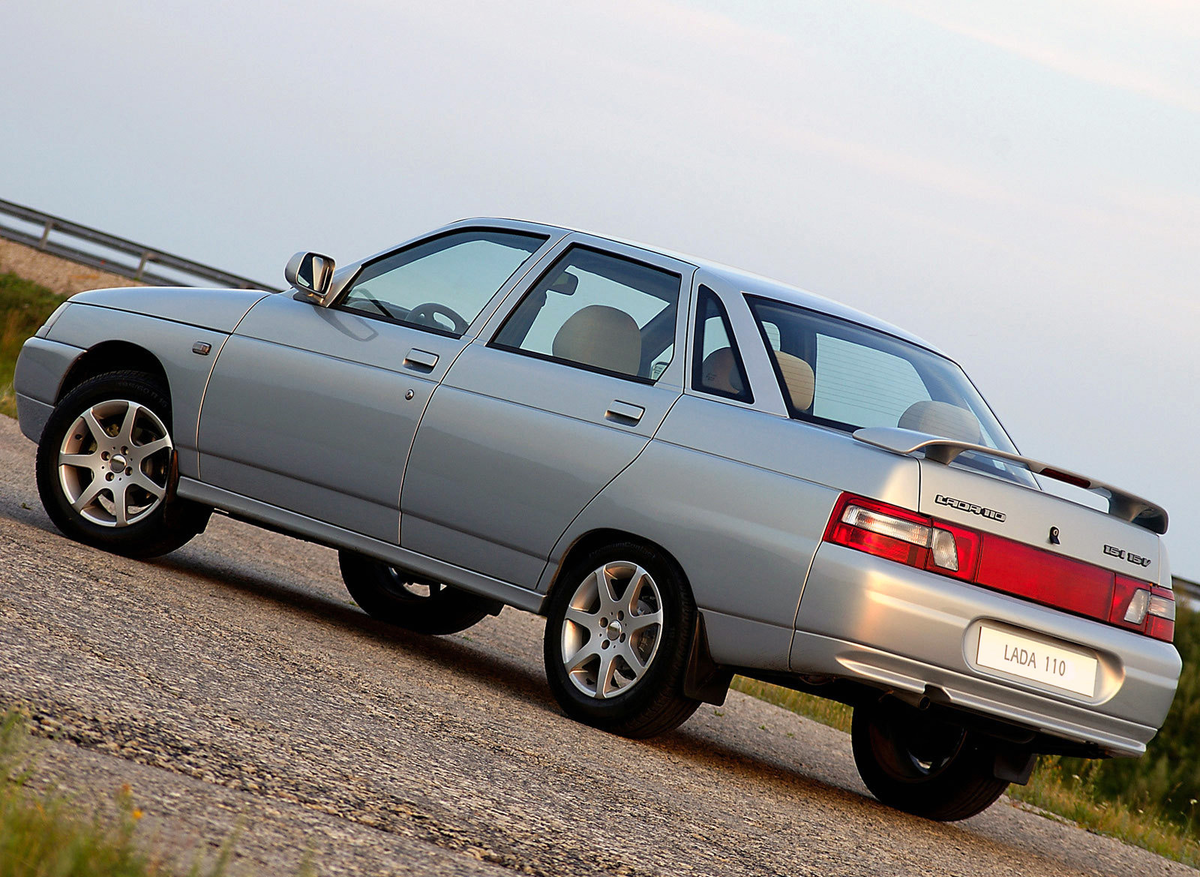 1)ваз 2110(десятка) 