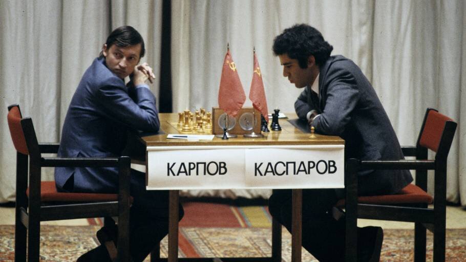Почему фишер отказался. Карпов Каспаров 1984. Карпов Каспаров 1985.