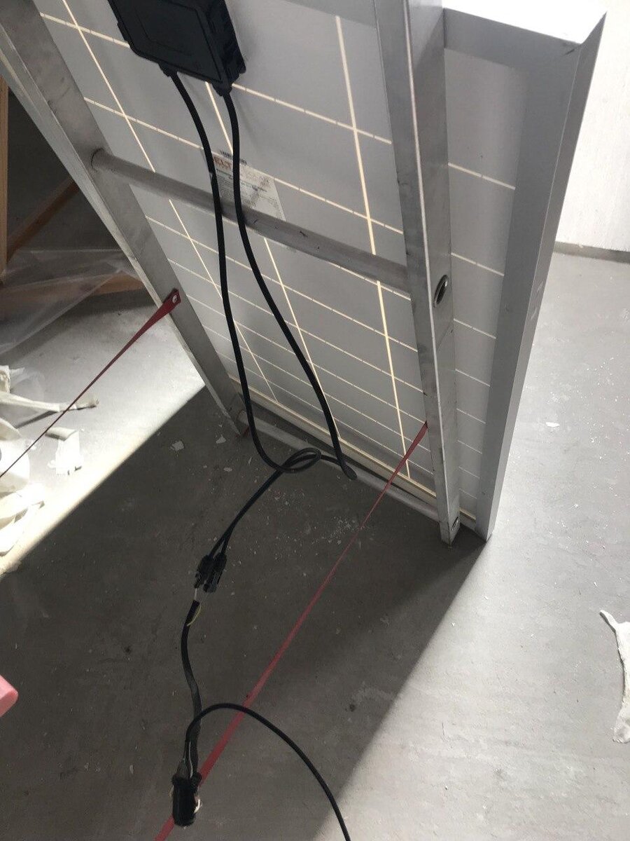 Зарядка телефона от солнечной панели