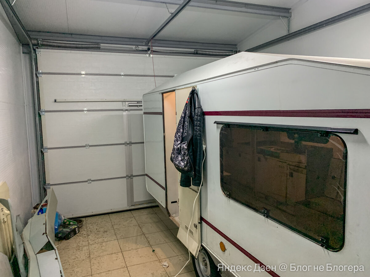 Гараж который я арендовал. Утепленный, но без отопления