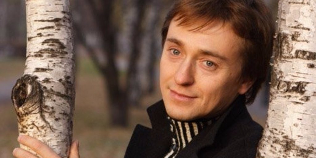 Или как игравший Есенина и не только Безруков. 