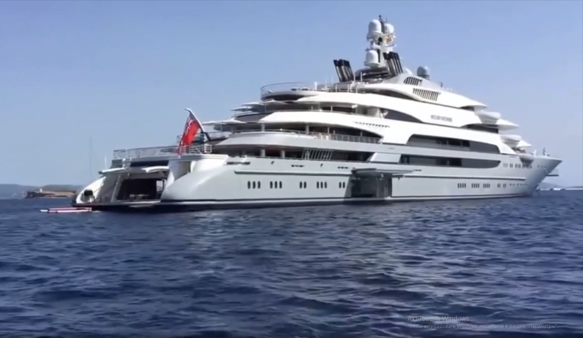 Яхта олигархов