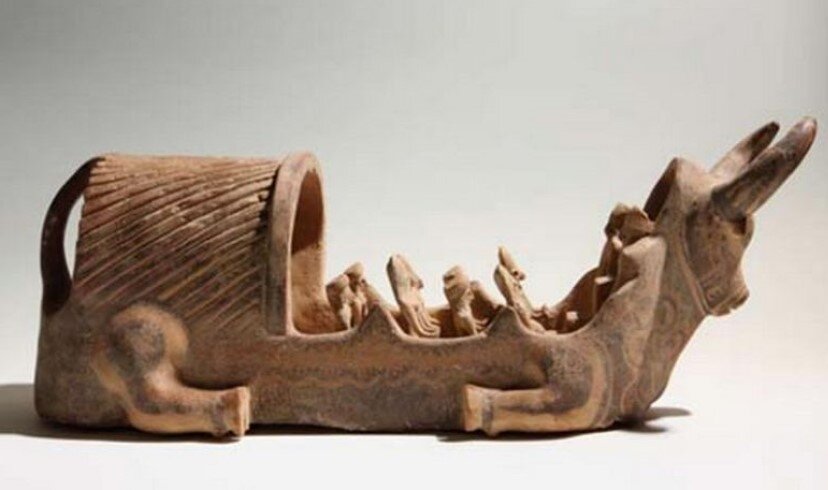 Часто ее называют «Леди зубчатого трона» 