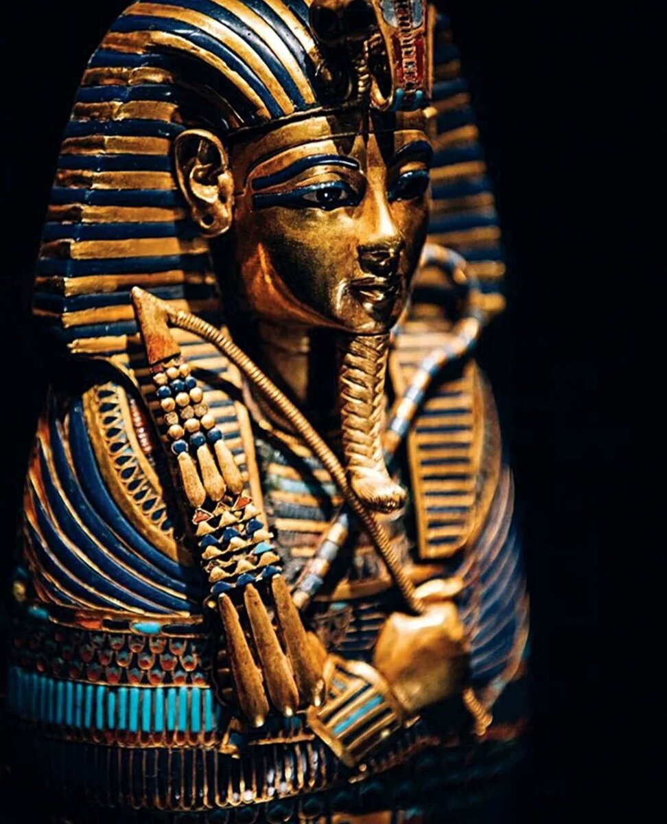 Тутанхамон