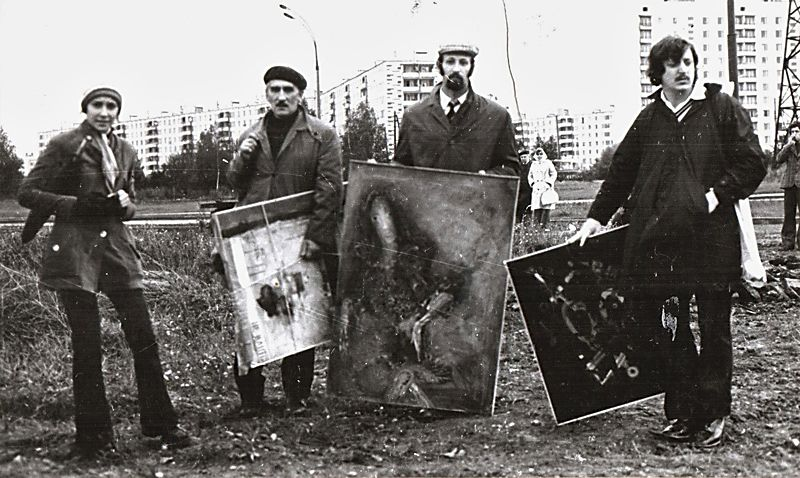 Фотографии из личного архива генерал-майора ФСБ в запасе Александра Михайлова.