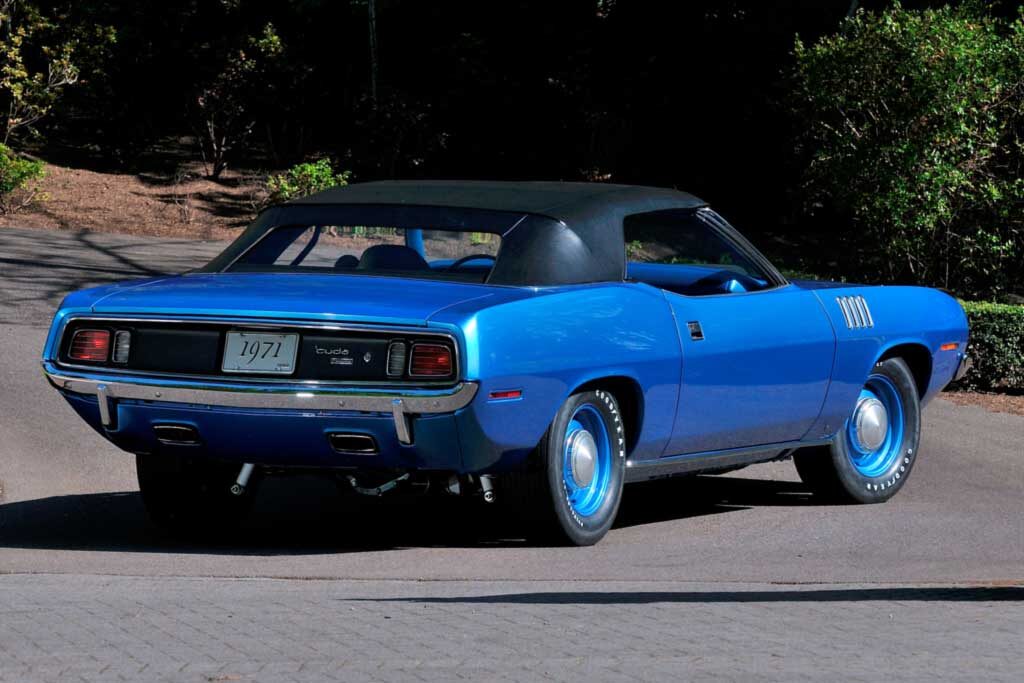 Plymouth Hemi Barracuda (1970-1971)
