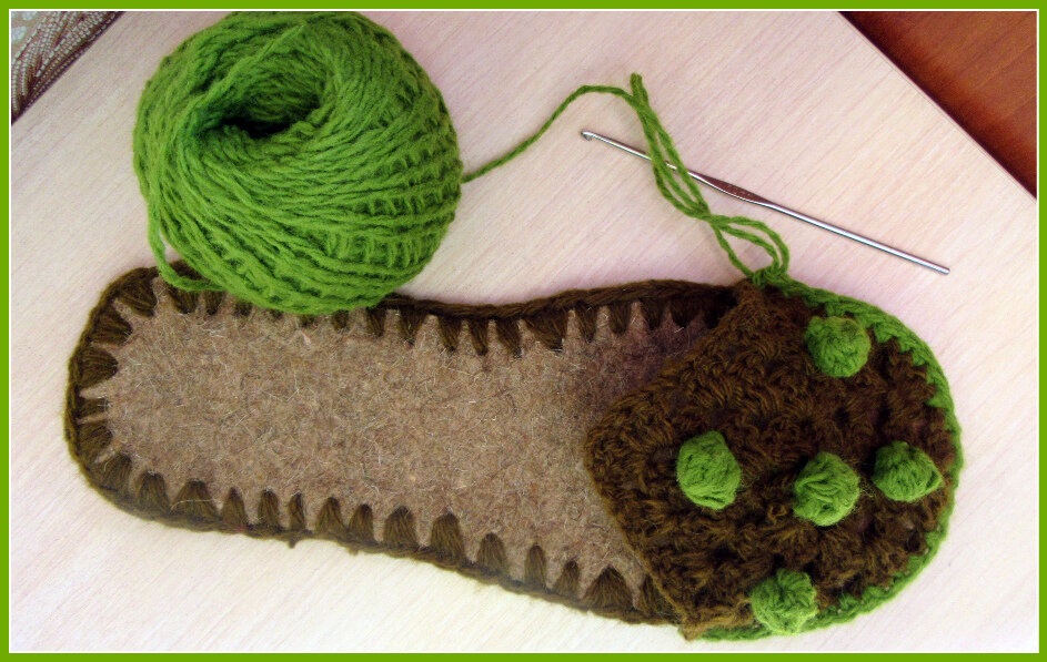 Вязание тапочек на войлочной подошве крючком | Хобби и рукоделие