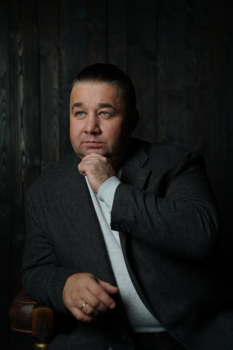 Директор СПб ИПКИОТ, кандидат педагогических наук, Почетный профессор АЭН- Александр Павлович Чекалин