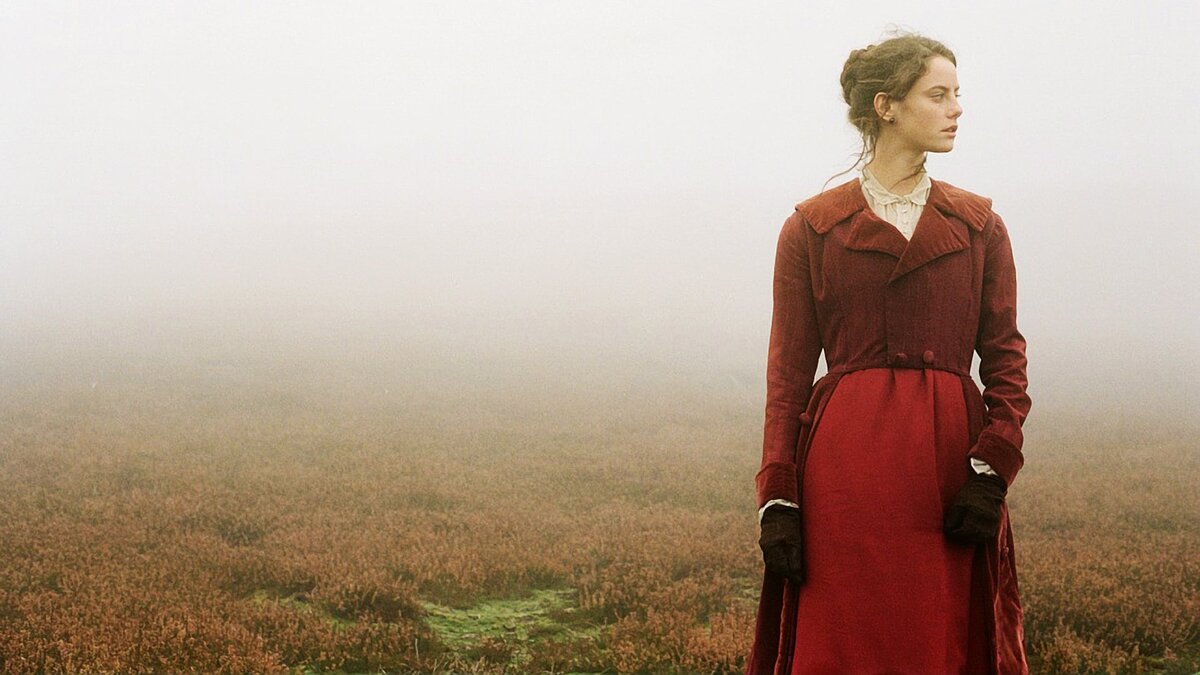 Кадр из фильма Грозовой перевал / Wuthering Heights (2011)
