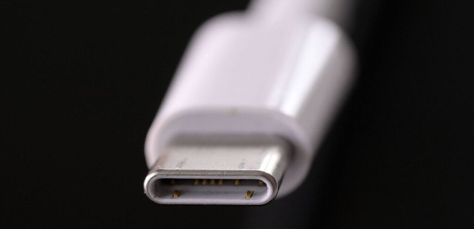    USB Type-C