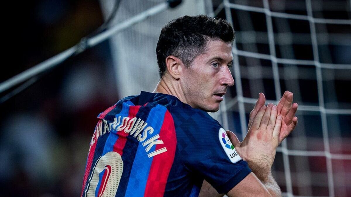    Нападающий "Барселоны" Роберт Левандовский© пресс-служба клуба "Барселона"