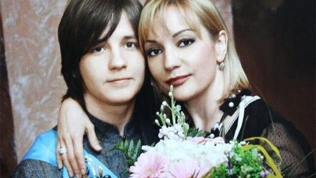 Семья булановой татьяны фото биография личная "Работает бариста, в шоу-бизнес не стремится". Старший сын Татьяны Булановой Зве