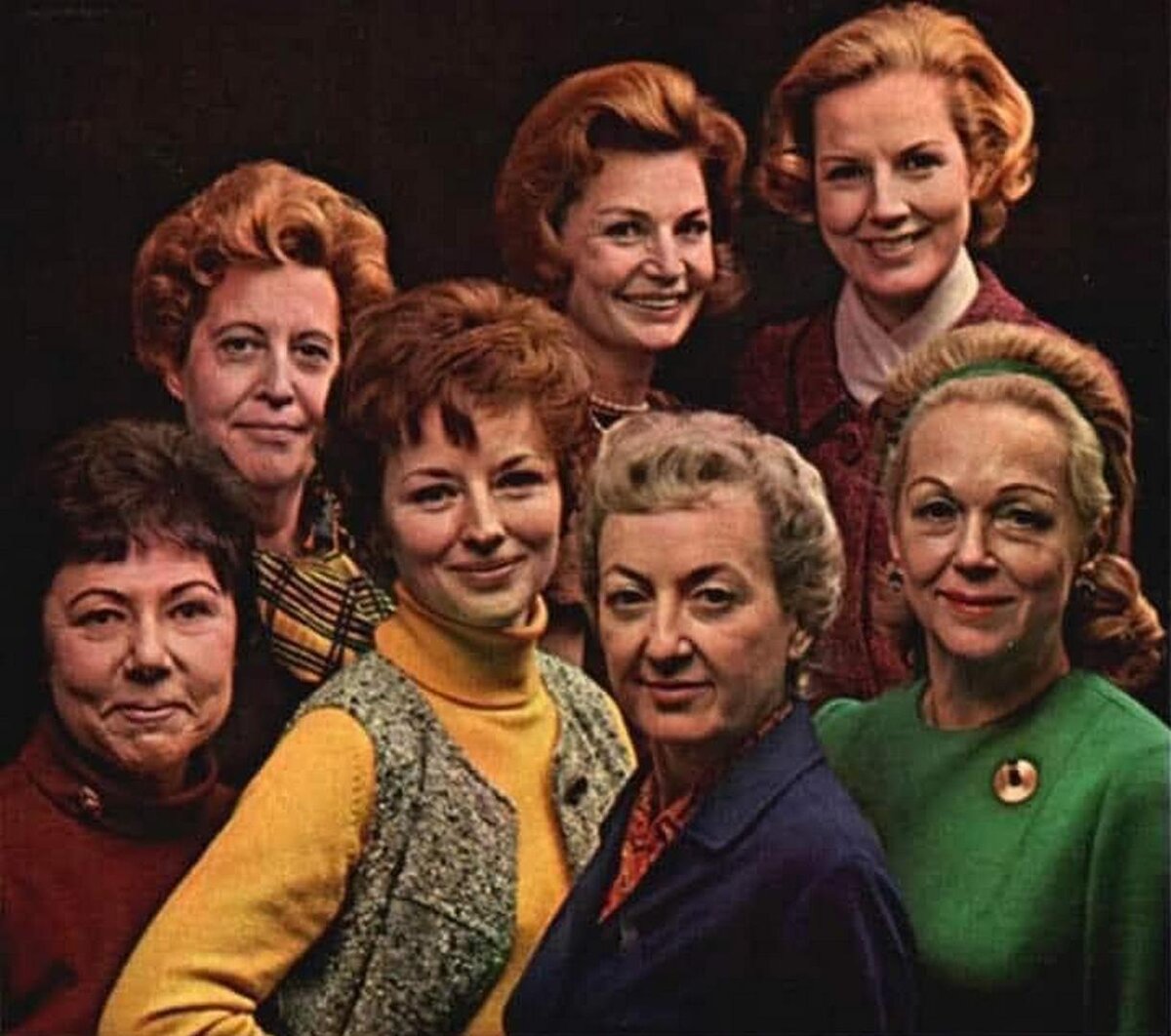 Всем дамам на фото 46 лет - вокруг этого факта была выстроена реклама. 1972 год. 