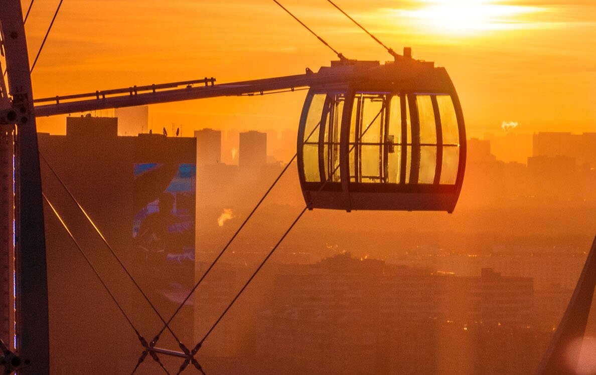 Колесо обозрения «Солнце Москвы» будет работать бесплатно на день города 09  – 10 сентября 2023. | RodionovClub | Дзен