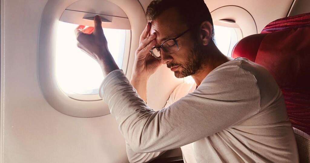 Что делать, чтобы не укачивало в самолете ✈️