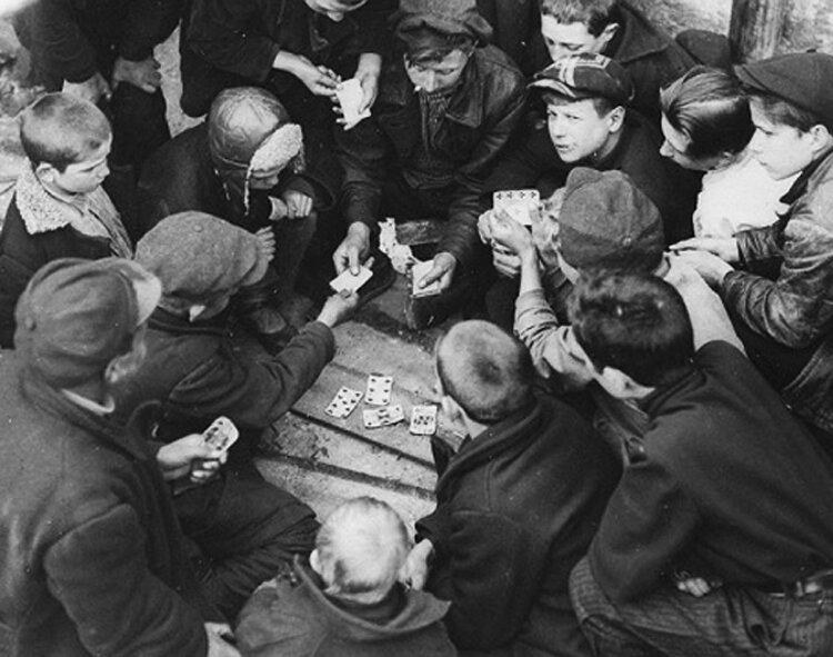 Азартные игры советских школьников (хорошо, если не на деньги)