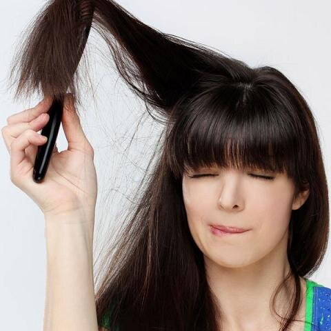 Пять полезных лайфхаков, чтобы волосы оставались чистыми как можно дольше |  Graziel | Дзен