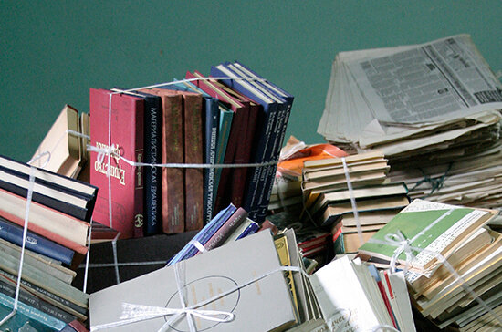 И такого в школах горы!