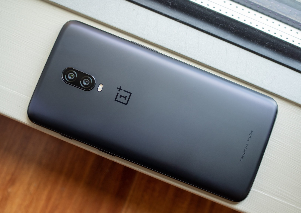 Не знаю, к лучшему это или к худшему, но камера в новом OnePlus 6T сильно не изменилась.