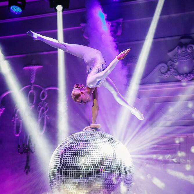 На фото - Наталья Казанцева