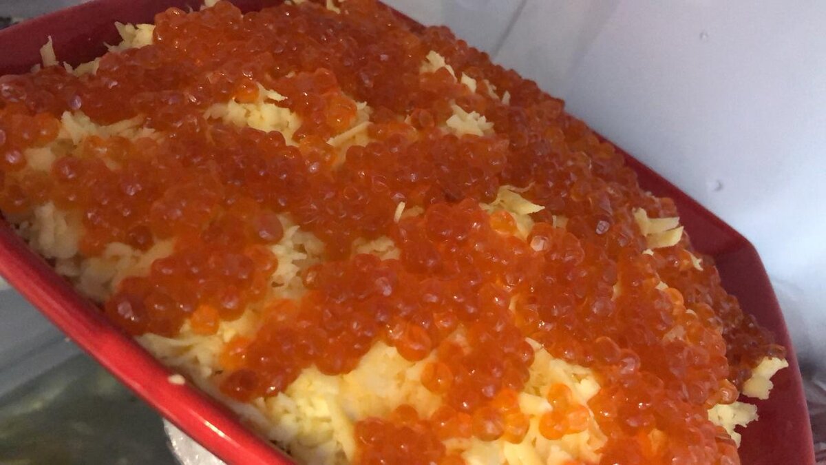 Салат с праздничного стола на промысле