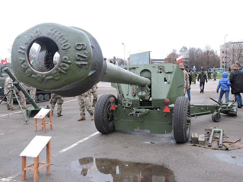 Kanone l60 пушка. старинные пушки. мортира на т-34. царь пушка в москве рассказ. советская полковая пушка 76 мм.