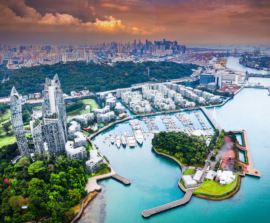 В мире проживает около. Keppel Bay в Сингапуре. Квартал миллионеров в Сингапуре. Квартал миллионеров Keppel Bay в Сингапуре. Сингапур фотографии 2021
