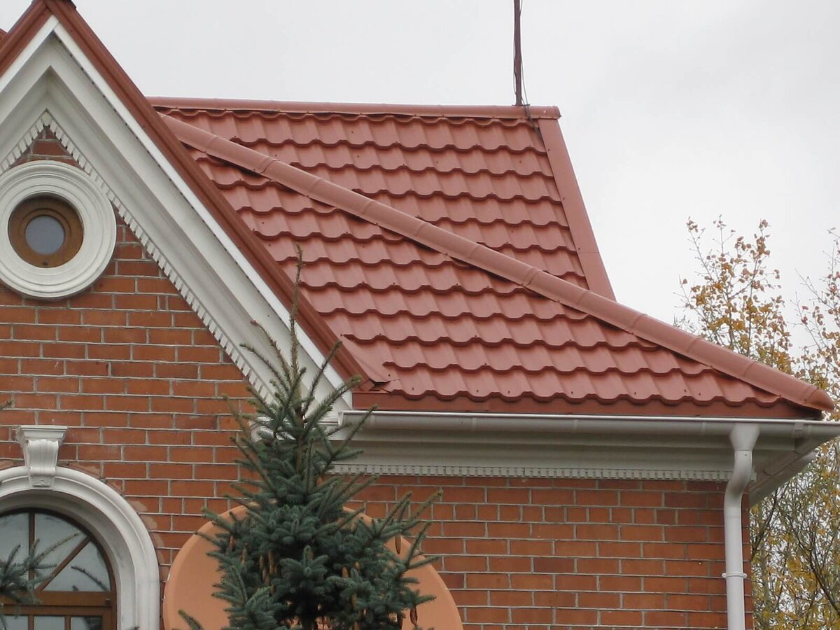 Кровля из модульной металлочерепицы