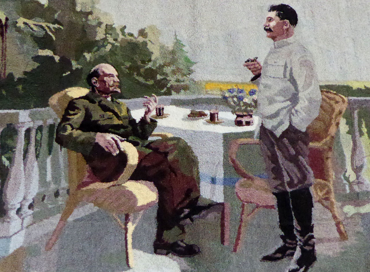 Сталина франции. Мочальский они видели Сталина. Сталин клятва. Сталин клятва верности. Присяга Сталина