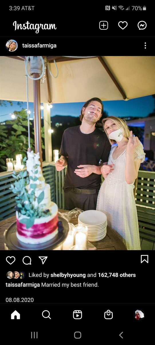 Источник фото: https://miridei.com/files/img/c/sucess-ideas/zvezdnaya-zhyzn/instagram_farmiga.jpg