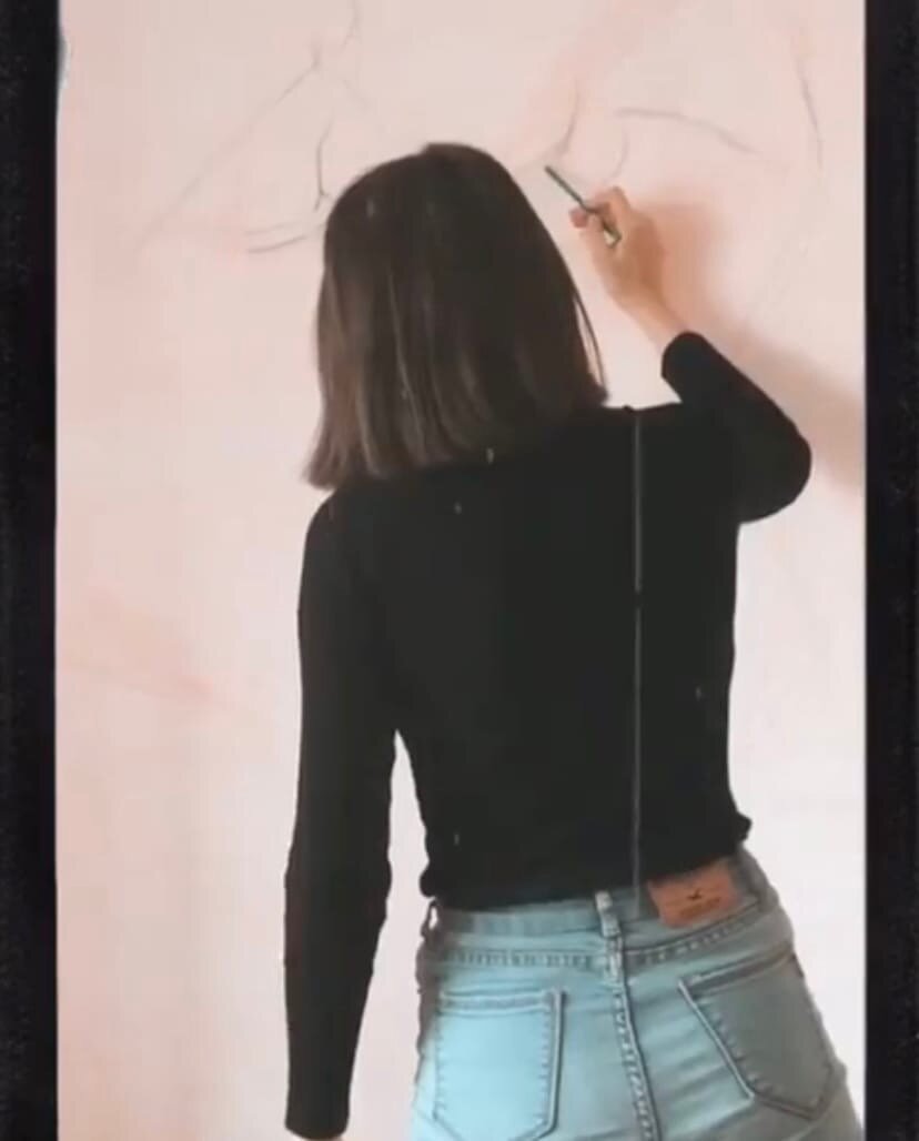рисунок на стене