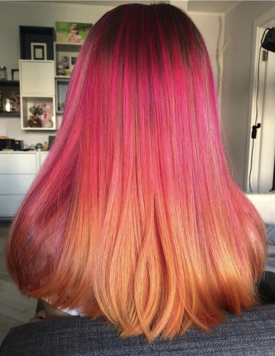 Все фото в публикации: окрашивания волос моей дочери.