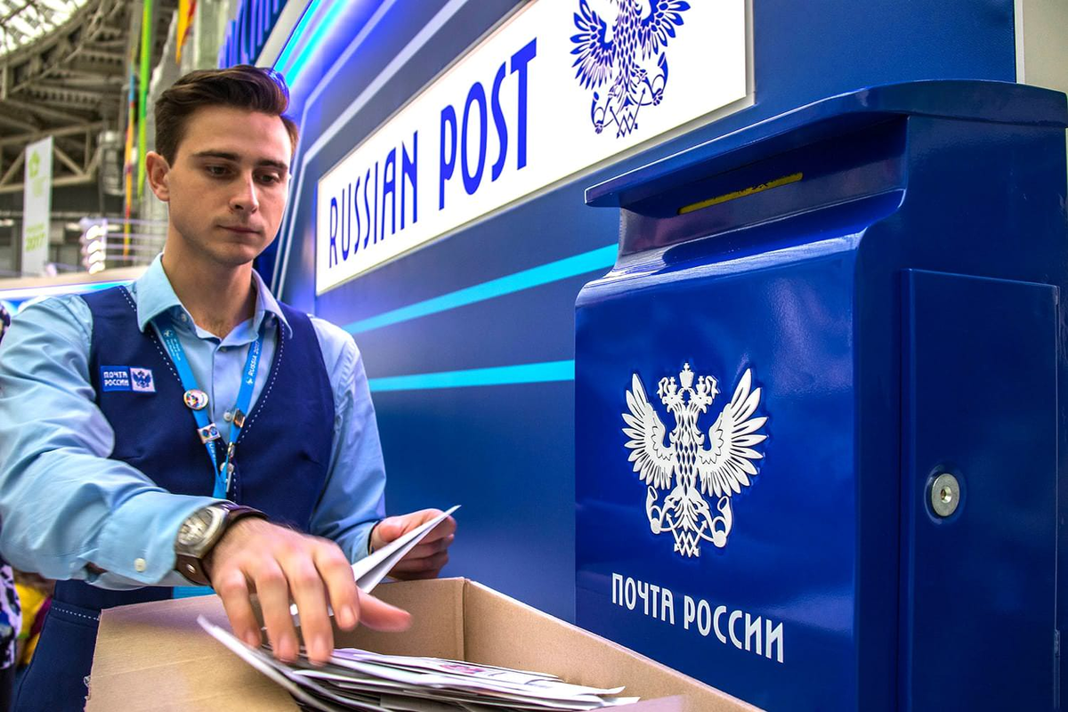 Кем устроиться курьером или почтальоном?