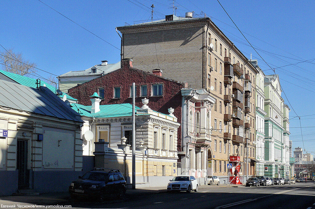 Старо басманная ул 10 стр 2. Старая Басманная 19 стр 1. Старая Басманная улица Москва. Старобасманная. Басманная улица 15.