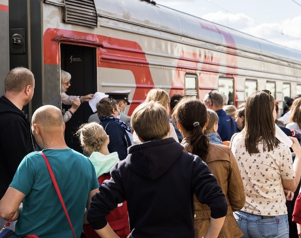 Тем, кто нас регулярно читает уже давно известно о том, что наше путешествие по России на автодоме началось в Санкт-Петербурге в конце мая… … продолжилось на Кавказе… … и плавно перешло в приключения-2