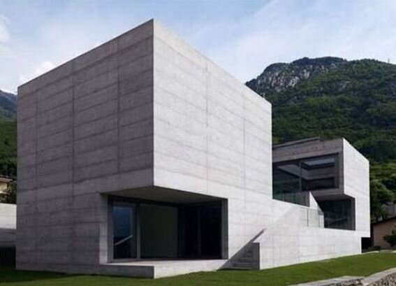 В Европе и Америке монолитные бетонные стены уже давно в тренде