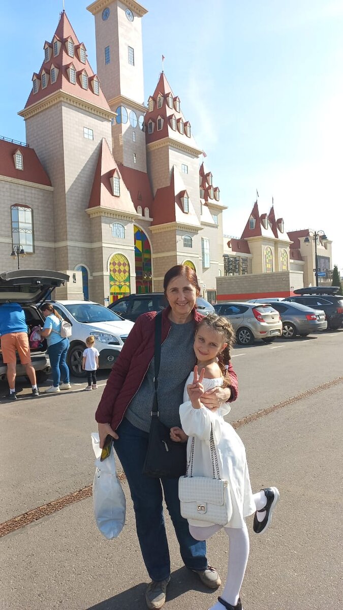  Марина и Милана