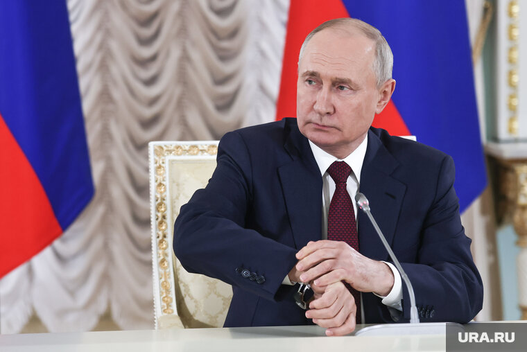    Владимир Путин заявил о зрелости жителей новых регионов РФ