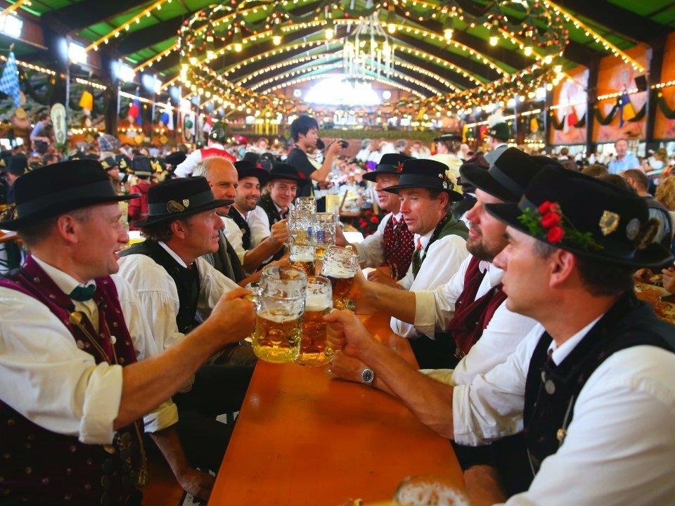 чрезмерное употребление алкоголя вредит вашему здоровью!