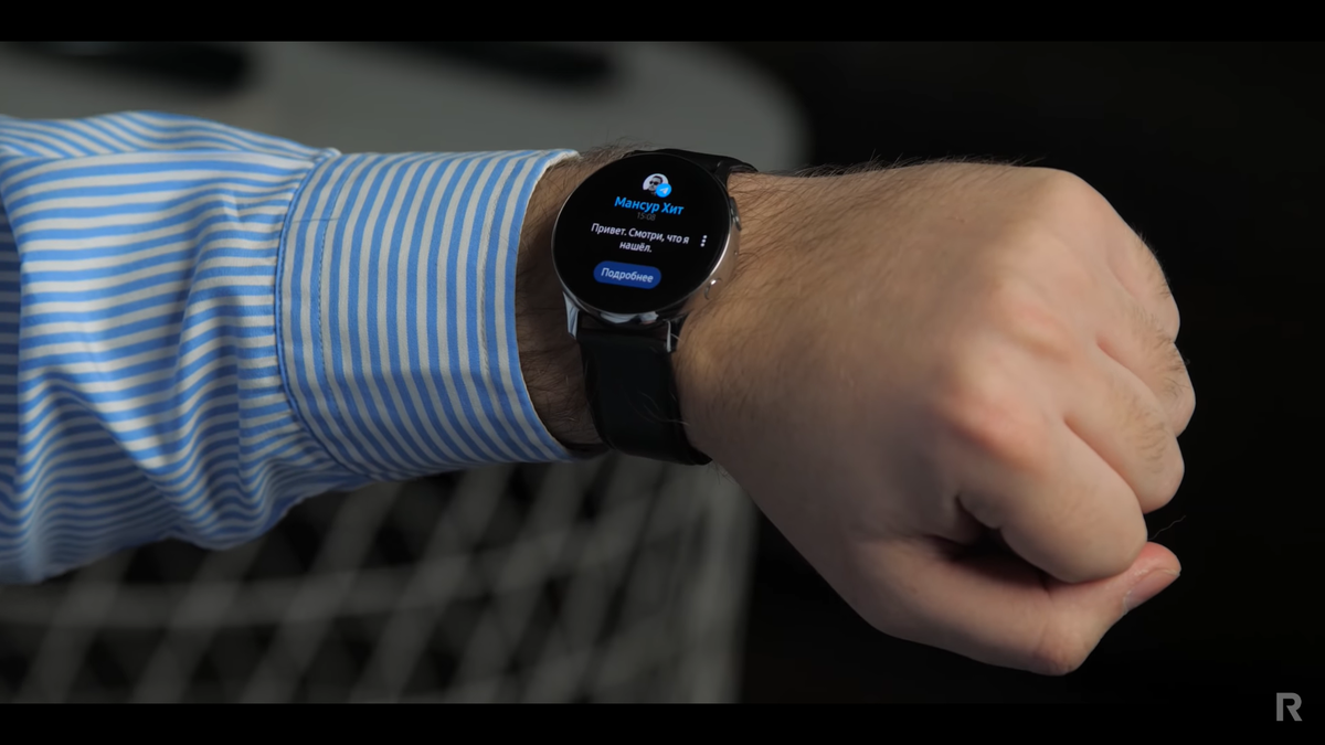 Как платить часами samsung galaxy watch. Смарт часы самсунг Galaxy watch Active 2 обзор. Самсунг галакси Уотч 3. Samsung Galaxy watch Active 2 на руке мужские. Samsung Galaxy watch tele2.