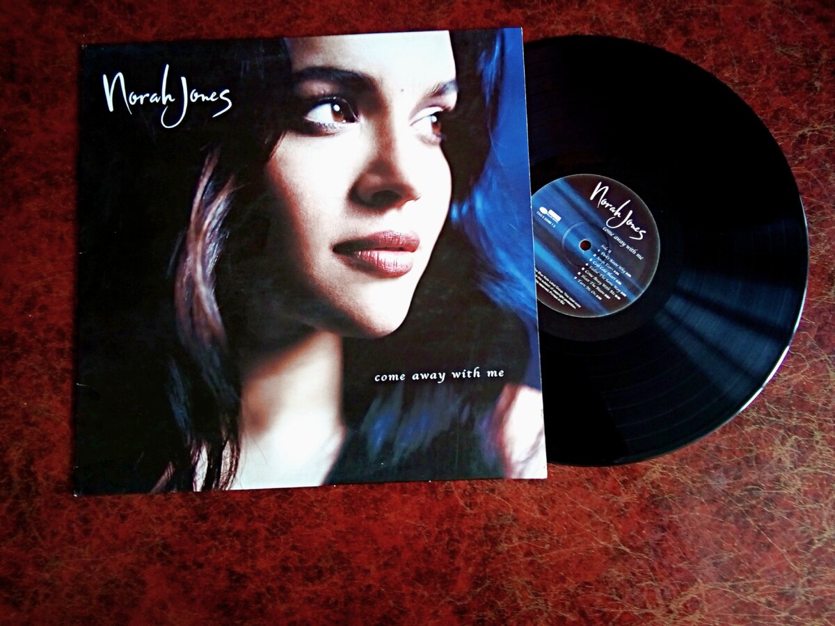 Come with me mixed. Come away with me Нора Джонс. Norah Jones - come away with me (2002). Нора Джонс альбомы. Norah Jones пластинка.