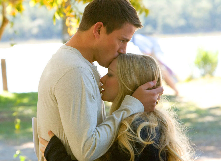 Фотосессия влюбленных. Пара влюбленных. Мужчина и женщина любовь. Влюбленная пара. Пара встречается 6.