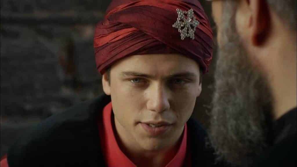 Шехзаде Джиханги. Кадр из сериала «Великолепный век. Открытые источники.