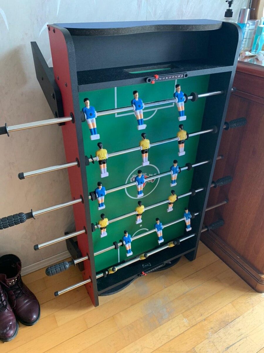 ВОт он, наш футбол)