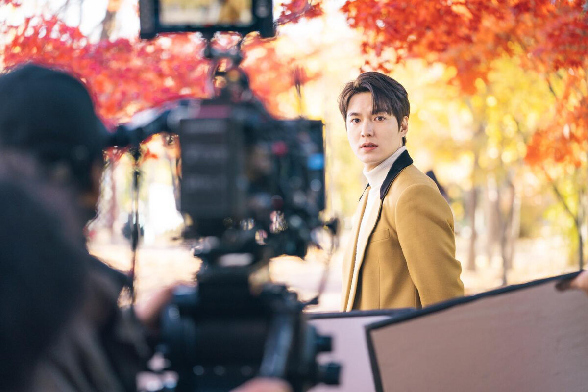 Фото со съемок дорамы «Король: правитель вечности»