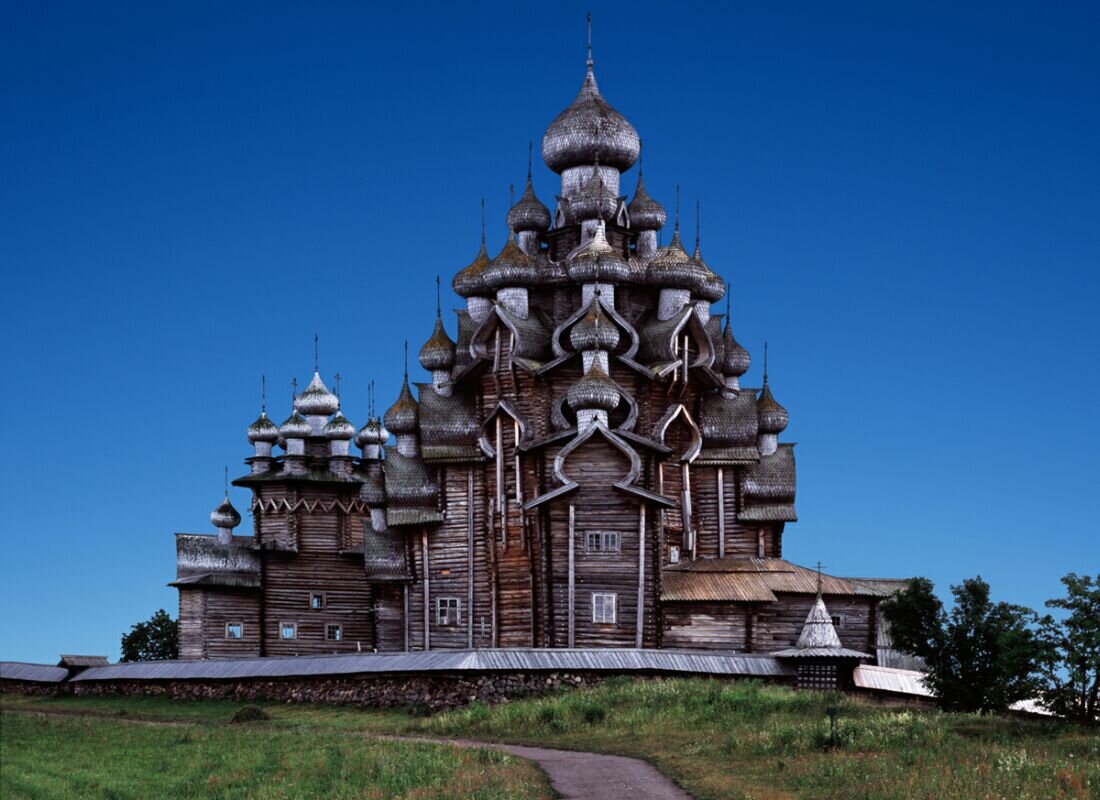 самый древний храм в россии