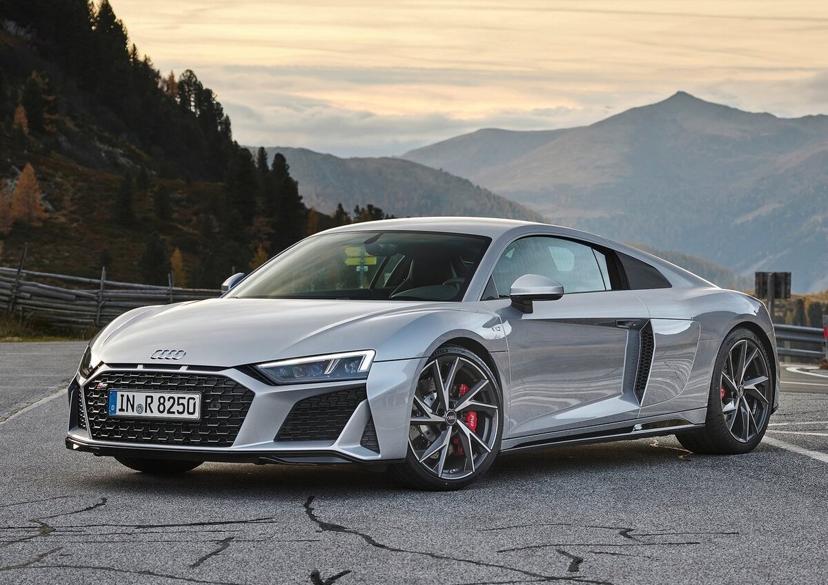 Audi R8 Серый