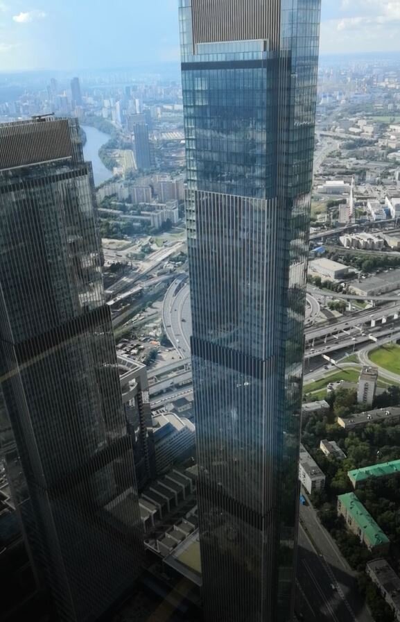 Комплекс Нева с открытым бассейном