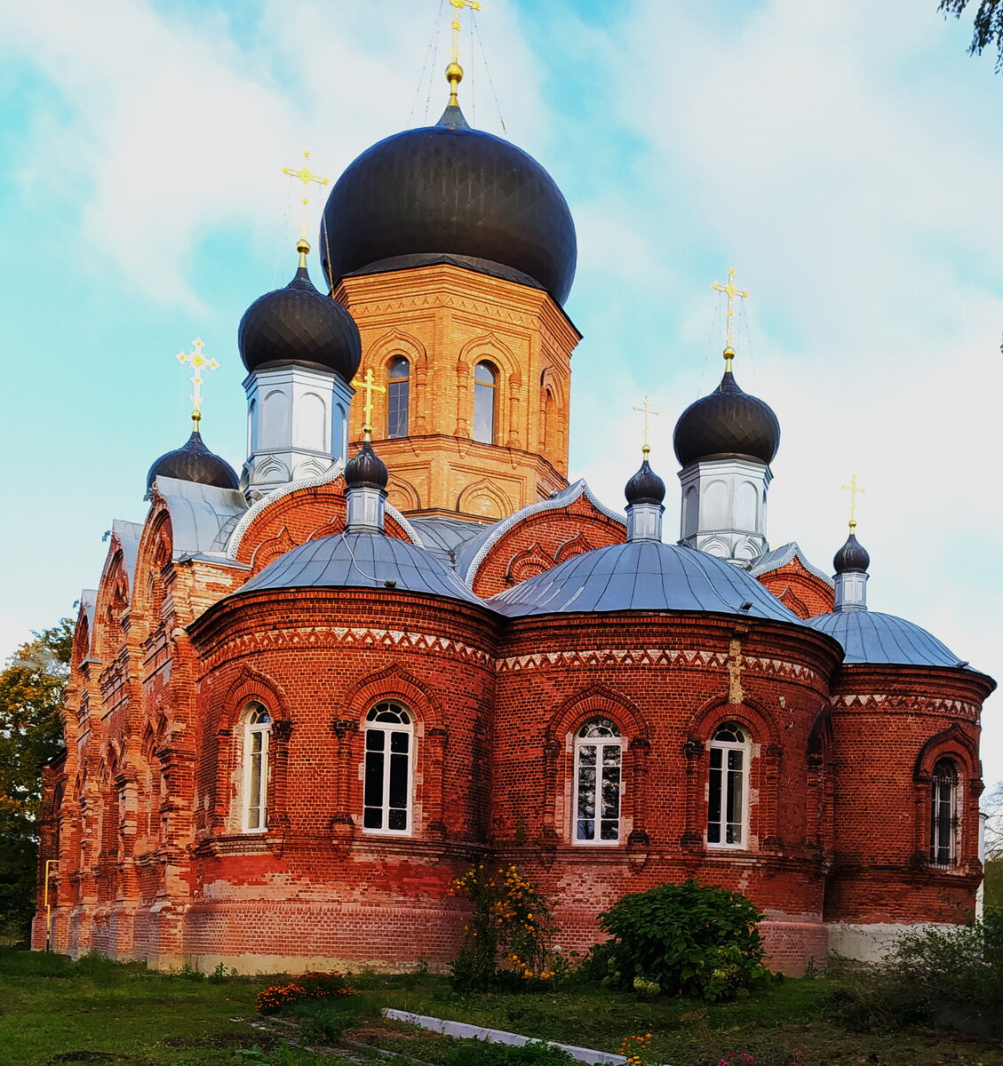 Собор в честь Введения во храм Пресвятой богородицы